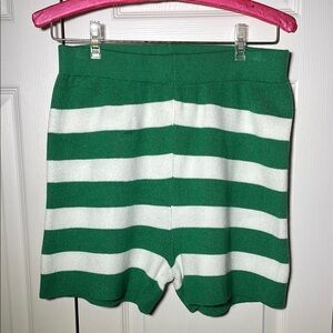 Green & White Striped Knit Pull On Shorts Elastic Waistband Medium